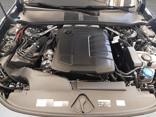 Audi A6 Avant Quattro S-Tronic