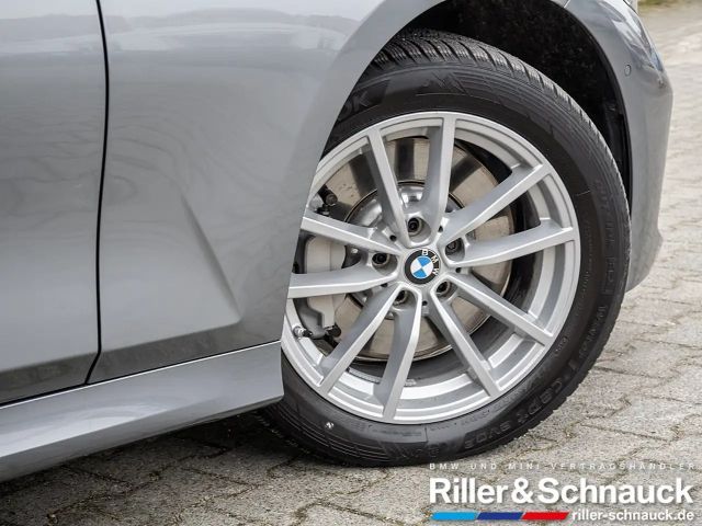 BMW 330 330i M-Sport Sedan xDrive