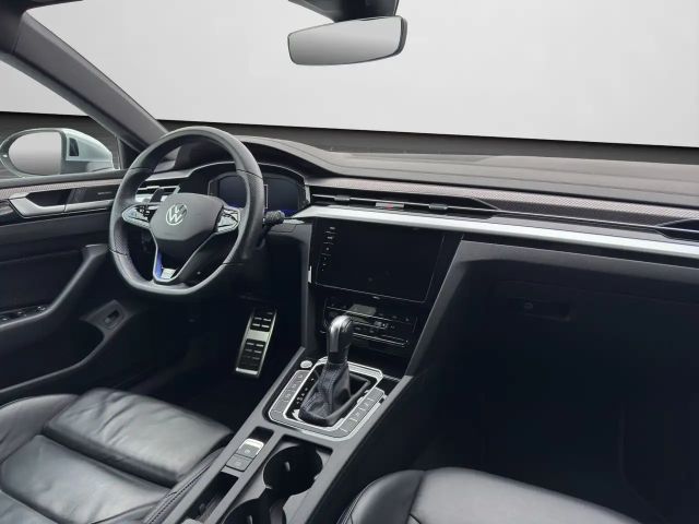 Volkswagen Arteon 2.0 TSI IQ.Drive