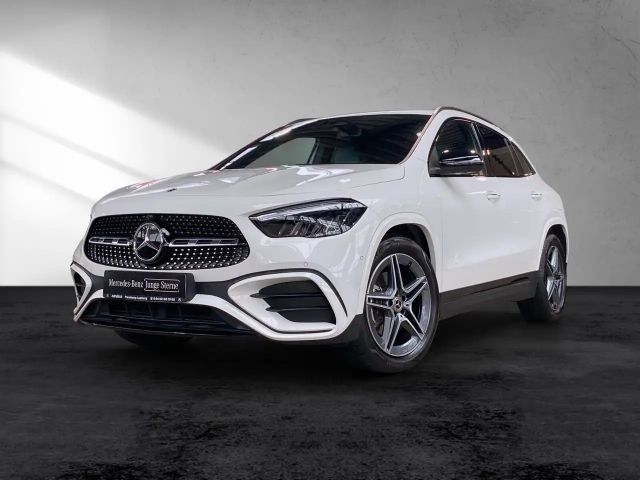 Mercedes-Benz GLA 220 4MATIC AMG Line