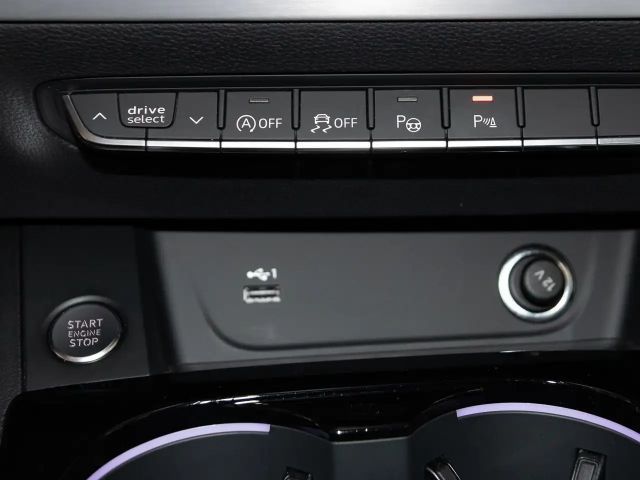 Audi A4 40 TFSI Quattro S-Line