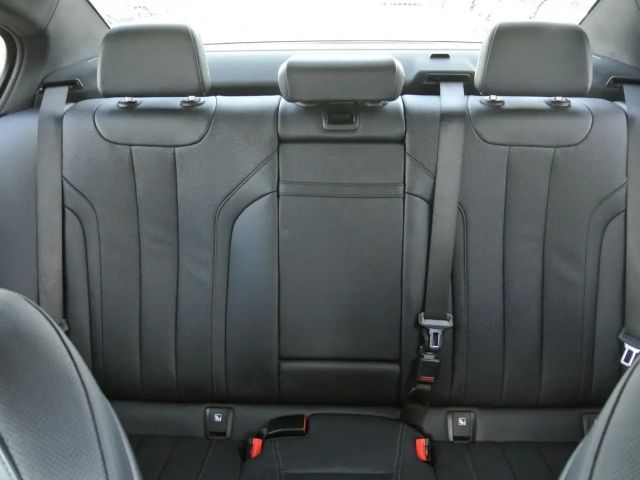 BMW 530 530e M-Sport Sedan xDrive