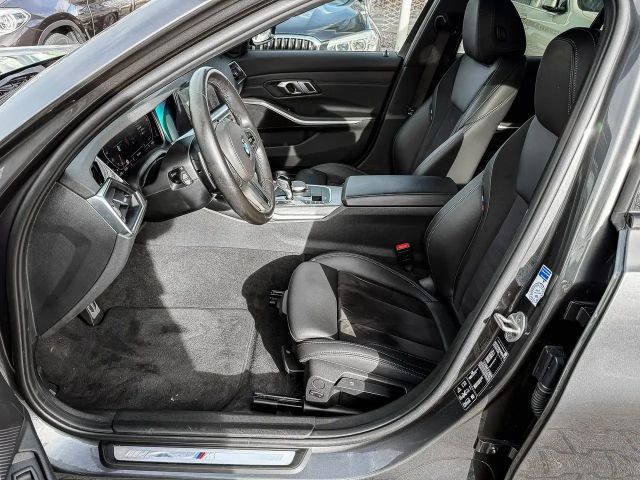 BMW 330 330d M-Sport xDrive