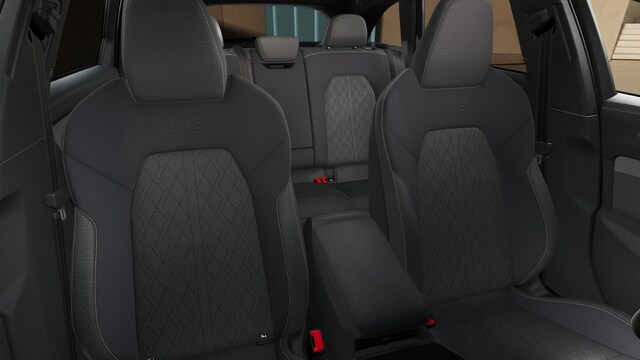 Audi A6 Avant Quattro S-Tronic