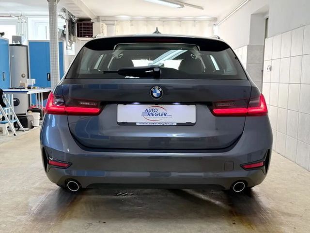 BMW 318 318d Sport Line