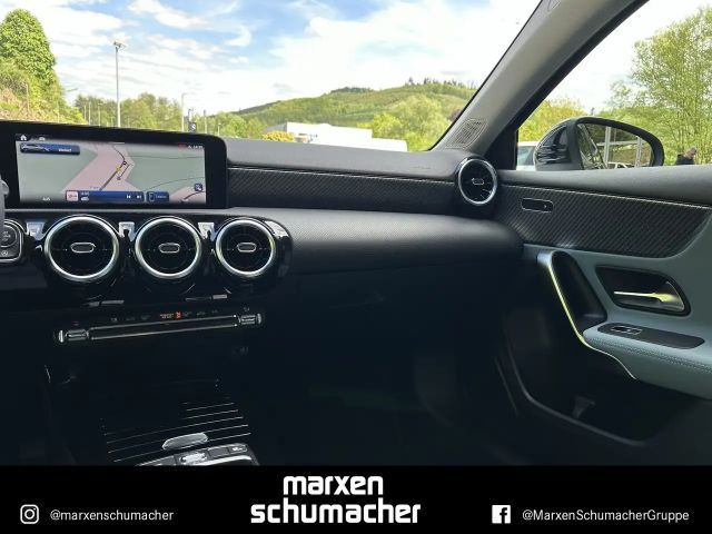 Mercedes-Benz A 220 4MATIC Progressive