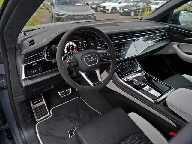 Audi RS Q8 PERF. FULL EXCLUSIVE/OPTION CARBON UPE:222K