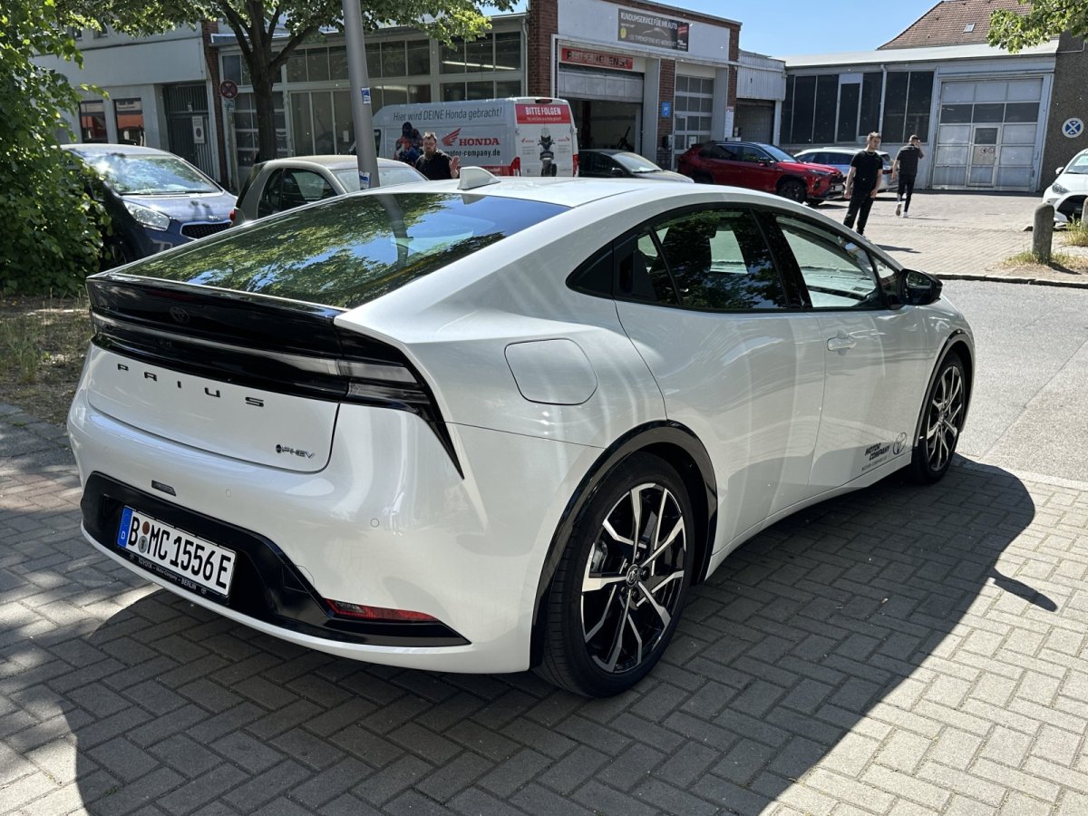 Toyota Prius 5-deurs Executive Plug-in