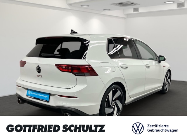 Volkswagen Golf 2.0 TSI DSG Golf VIII