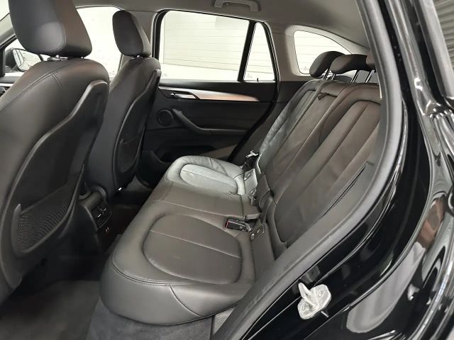 BMW X1 Advantage pakket xDrive25e