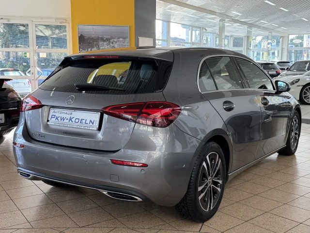 Mercedes-Benz A 180 A 180 d