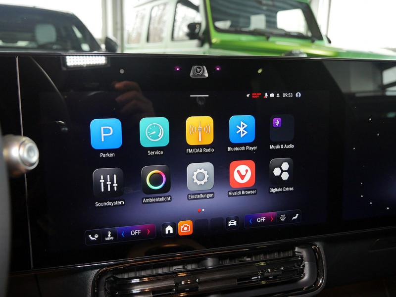 Mercedes-Benz CLA 200 AMG Line Premium