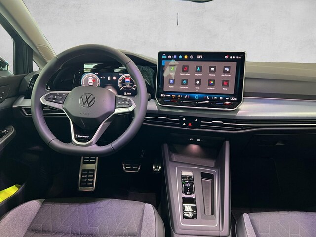 Volkswagen Golf 1.5 eTSI DSG