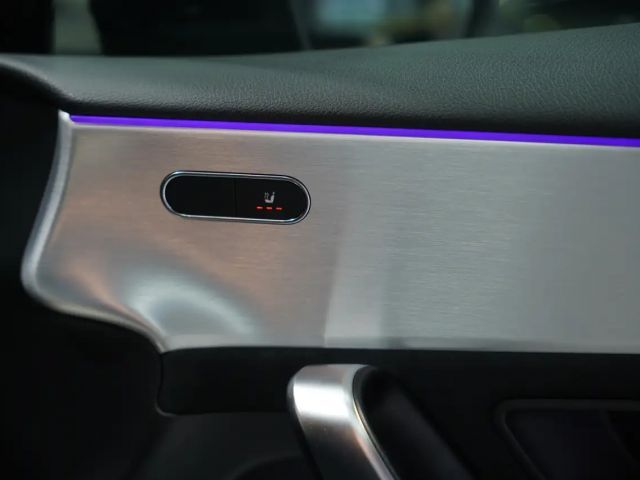 Mercedes-Benz A 35 AMG 4MATIC AMG Line