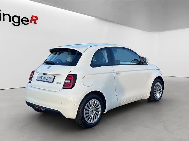 Fiat 500e 42 kWh