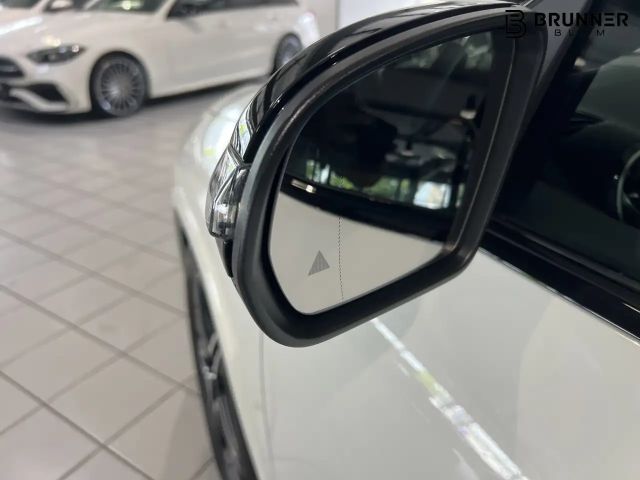 Mercedes-Benz GLA 200 AMG Line