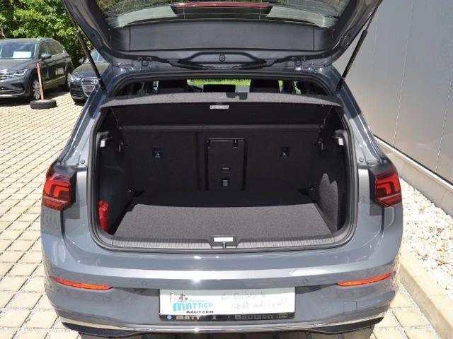 Volkswagen Golf 1.5 eTSI DSG Golf VIII