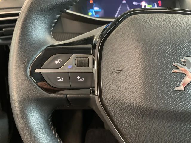 Peugeot E-2008 Allure Pack