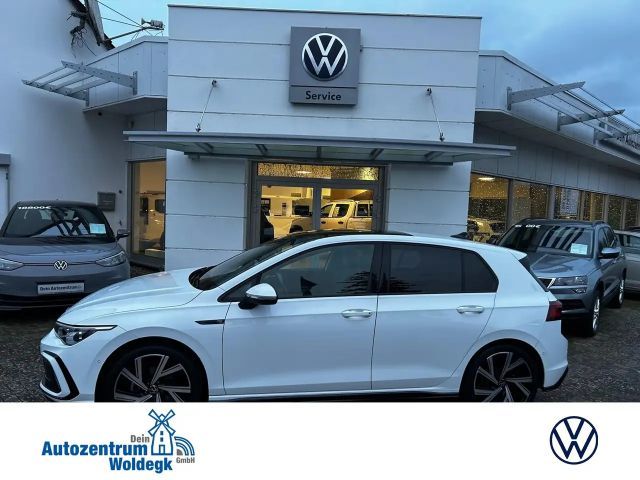 Volkswagen Golf 1.5 eTSI DSG R-Line