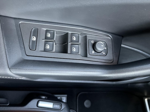 Volkswagen T-Roc DSG R-Line