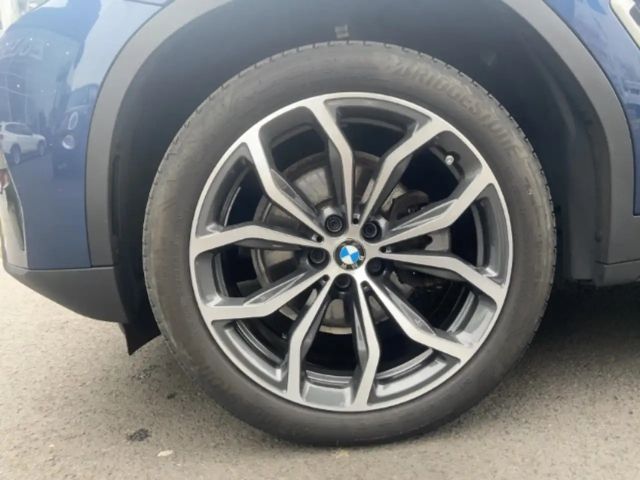 BMW X3 xDr20d LCProf StandHZG ACC PANO H/K 360Kamera
