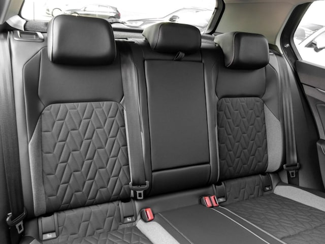 Volkswagen Golf 1.5 TSI Golf VIII