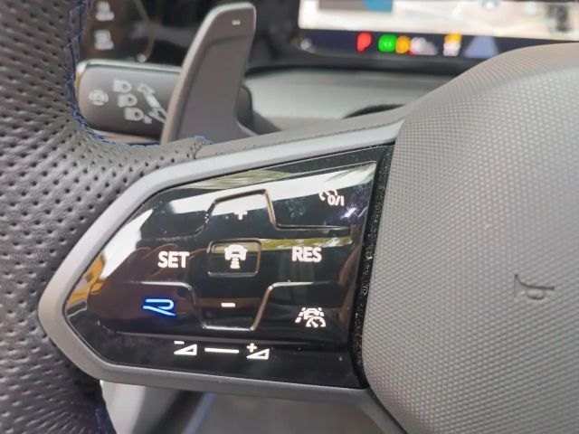 Volkswagen Golf 2.0 TSI DSG Golf VIII IQ.Drive