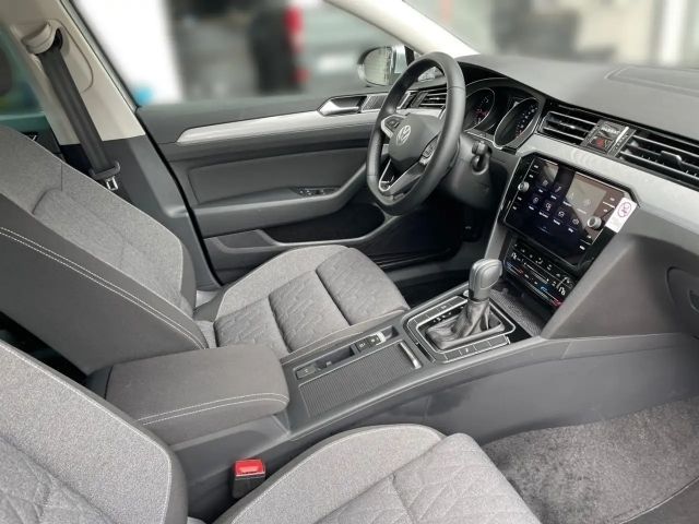 Volkswagen Passat 2.0 TDI Business DSG Variant