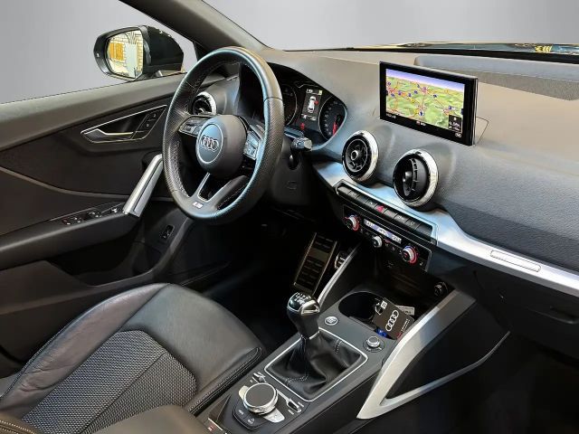 Audi Q2 35 TFSI S-Line