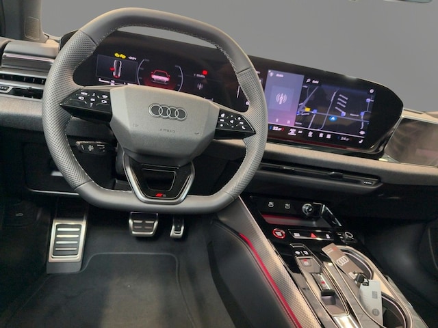 Audi A6 Avant Quattro S-Tronic