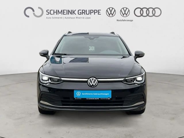 Volkswagen Golf 1.5 eTSI DSG Golf VIII Style