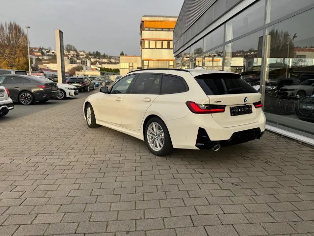 BMW 330 Touring