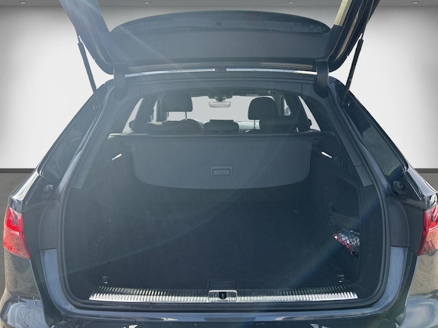 Audi A4 40 TFSI Avant S-Tronic