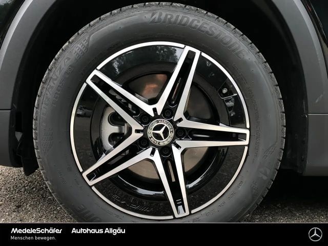 Mercedes-Benz EQB 300 4MATIC AMG Line