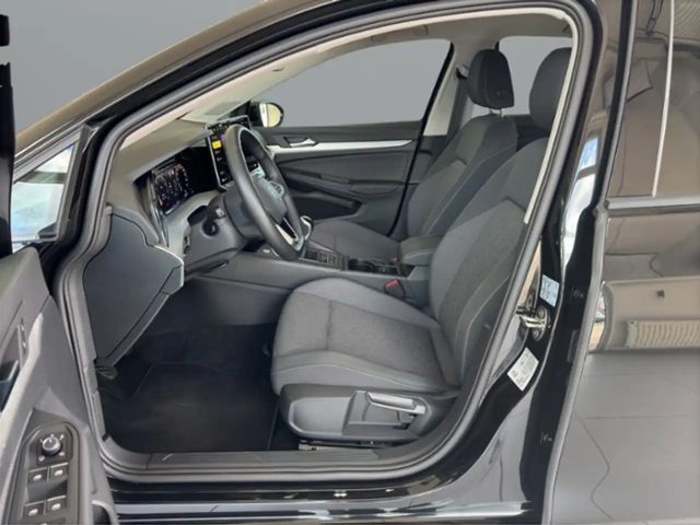 Volkswagen Golf 1.5 TSI Golf VIII