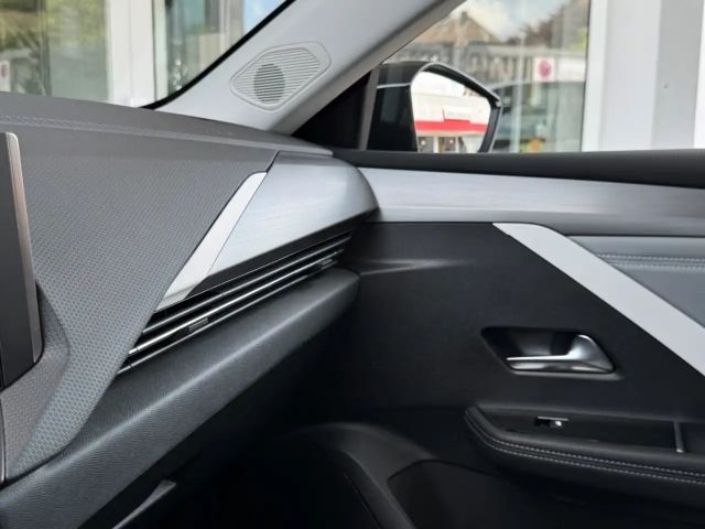 Opel Astra 1.2 Turbo Elegance Turbo