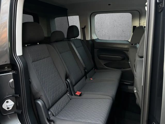 Volkswagen Caddy 1.5 TSI DSG Life