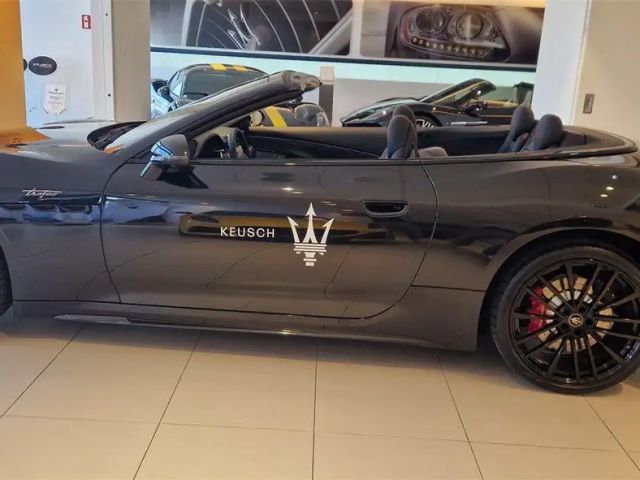 Maserati GranCabrio Trofeo