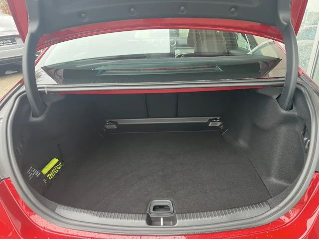 Mercedes-Benz C 300 AMG Line Sedan