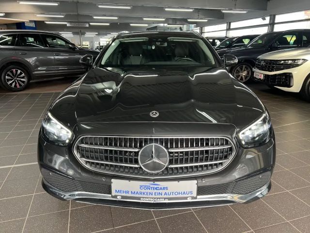 Mercedes-Benz E 220 AVANTGARDE E 220 d Estate