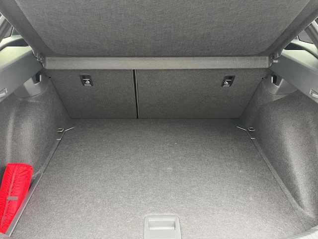 Volkswagen Taigo Taigo Goal 1,0l TSI DSG RFK NAVI ACC SIDE ASSIST