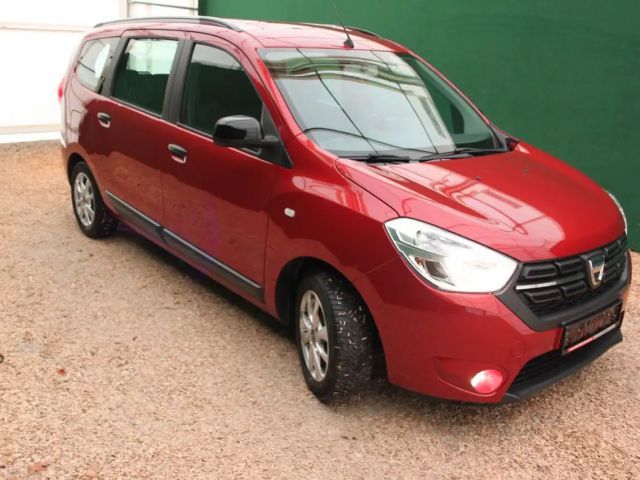 Dacia Lodgy 7 zitter