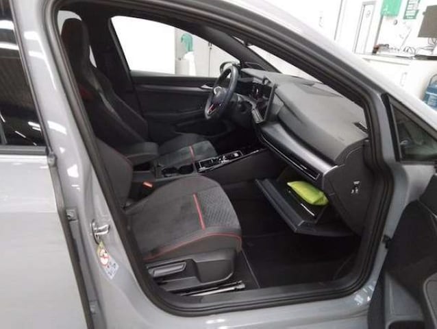 Volkswagen Golf 2.0 TSI DSG GTI Golf VIII Style