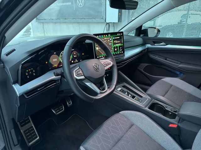 Volkswagen Golf 1.5 eTSI DSG Golf VIII