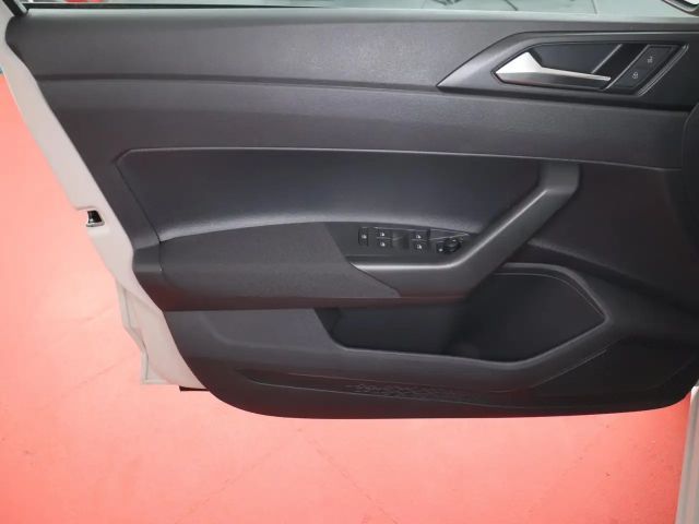 Volkswagen Polo 1.0 191,-ohne Anzahlung App-Connect