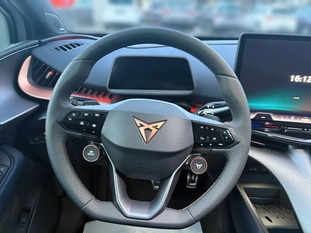 Cupra Tavascan Adrenaline