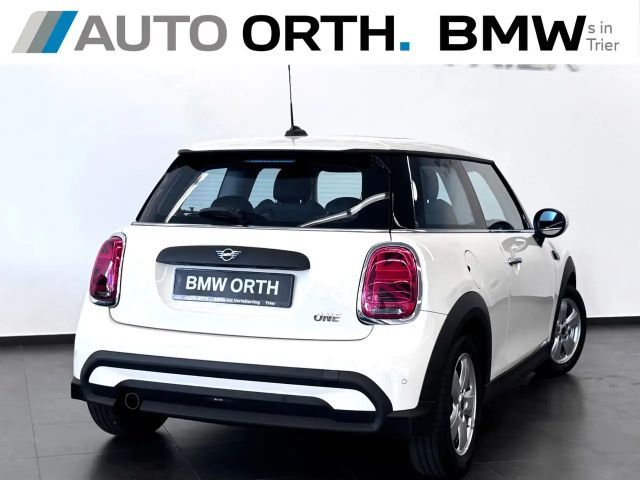 MINI One One AUTOM. NAVI LED PANO SPORTSITZ DIG.TACHO SHZ