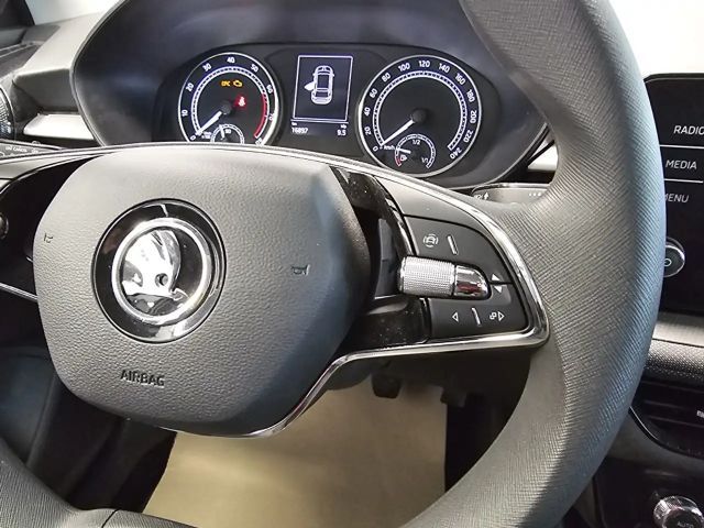 Skoda Fabia PDC,Sitzhzg.,Temp.,AppConnect,Alu