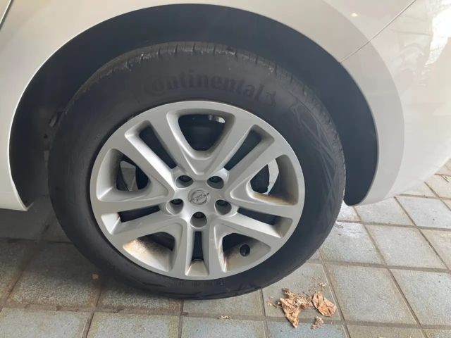 Opel Astra 1.2 Turbo