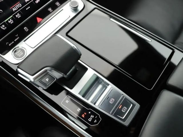 Audi A8 60 TFSI Hybride Quattro
